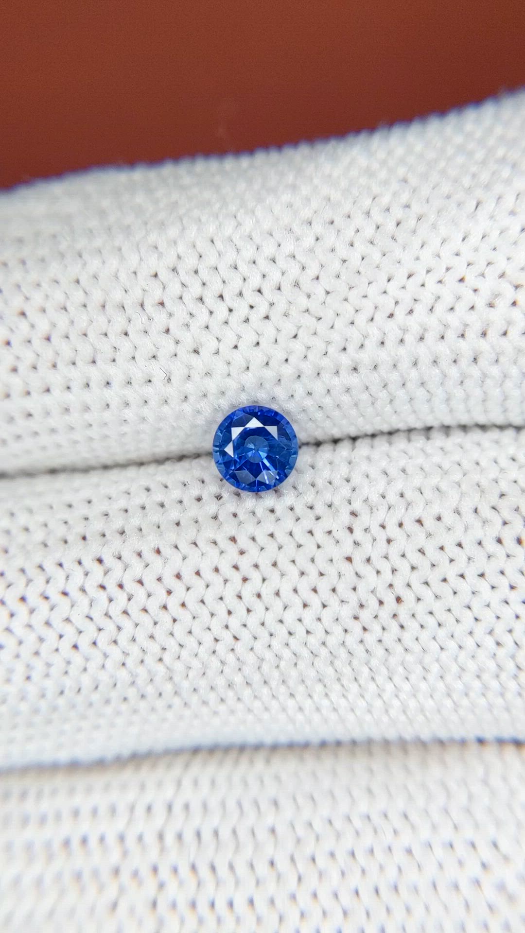 0.48 Ct. Blue Sapphire from Ceylon (Sri Lanka) Size Video