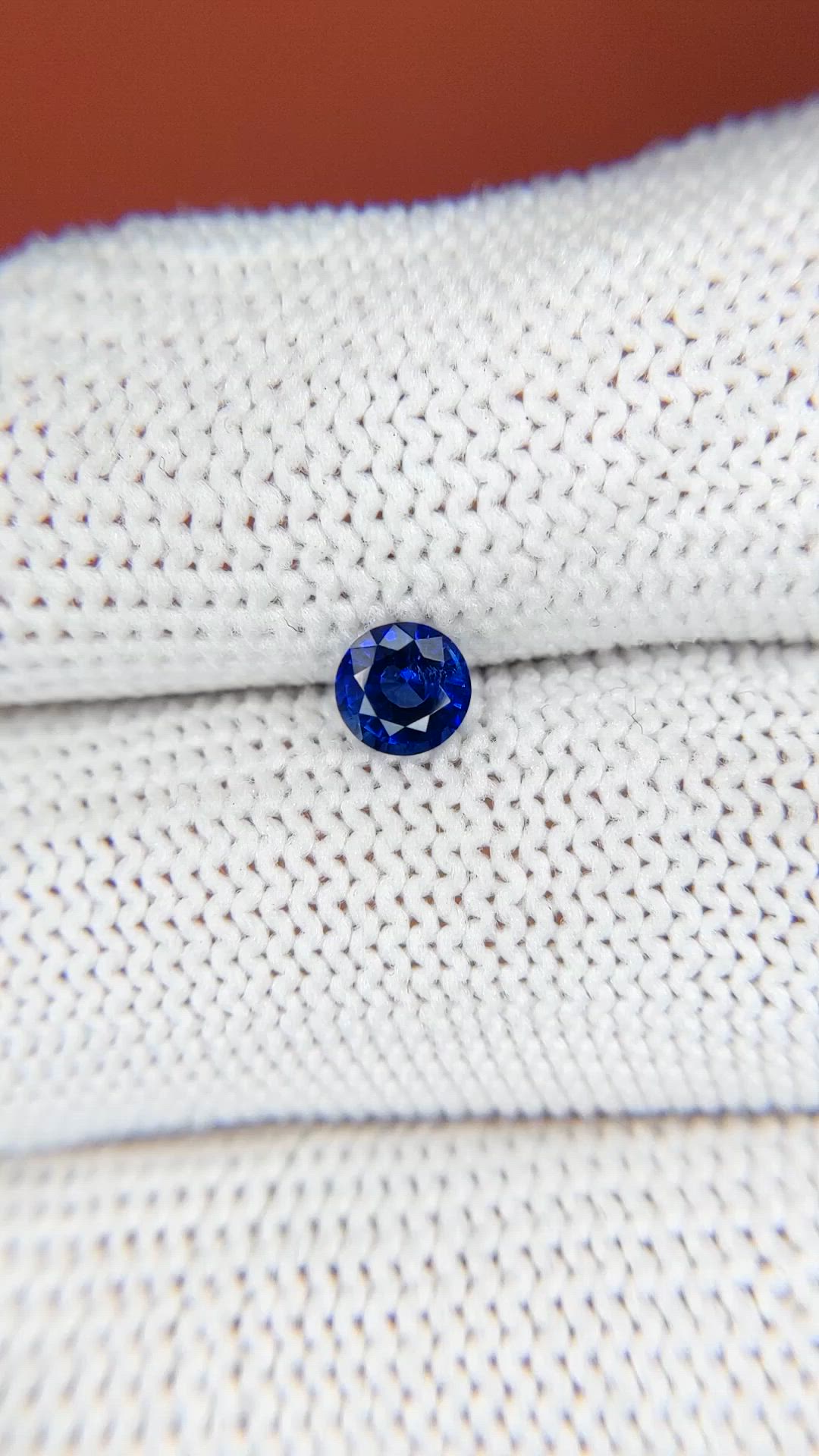 0.51 Ct. Blue Sapphire from Ceylon (Sri Lanka) Size Video