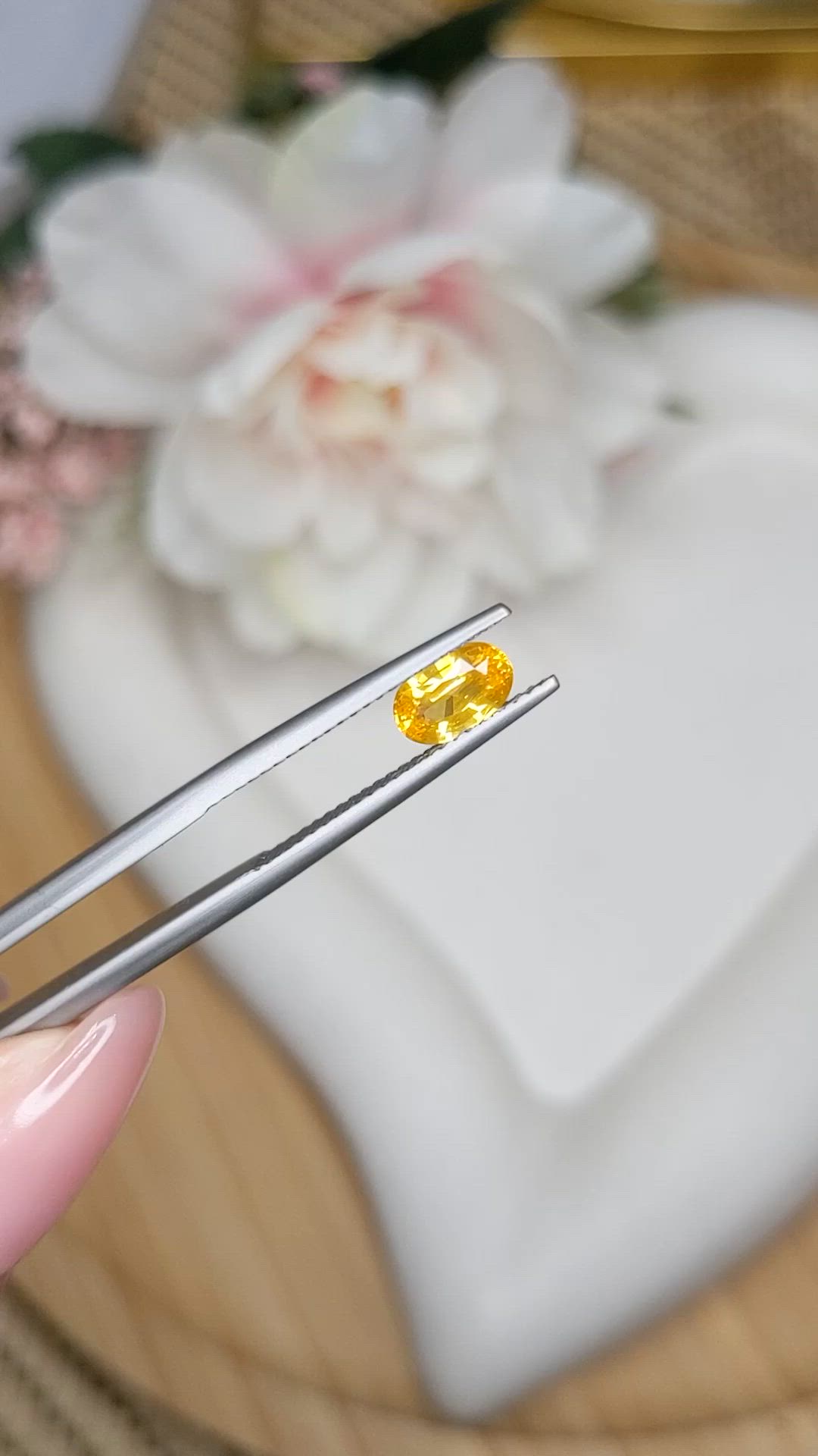 0.80 Ct. Orangish Yellow Sapphire from Ceylon (Sri Lanka) Size Video
