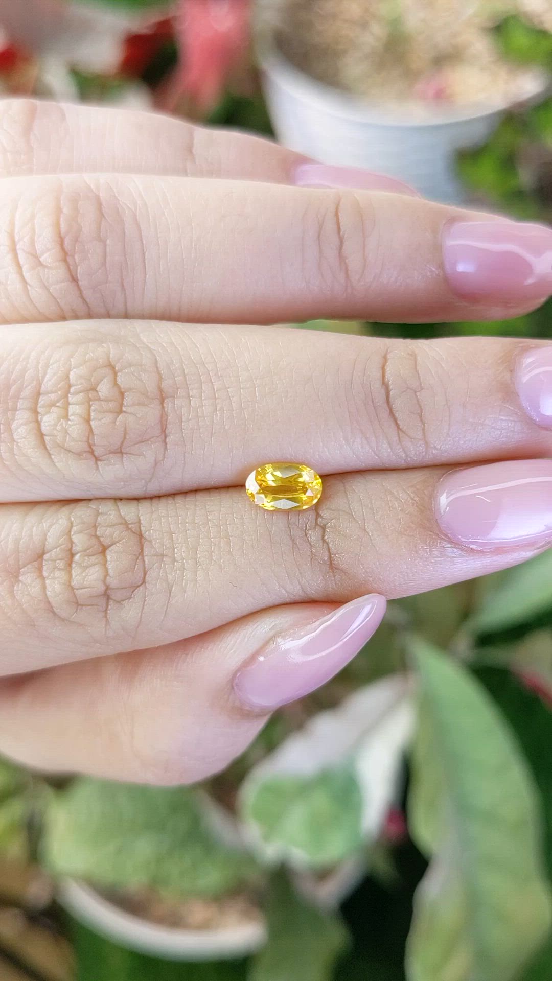 0.80 Ct. Orangish Yellow Sapphire from Ceylon (Sri Lanka) Size Video