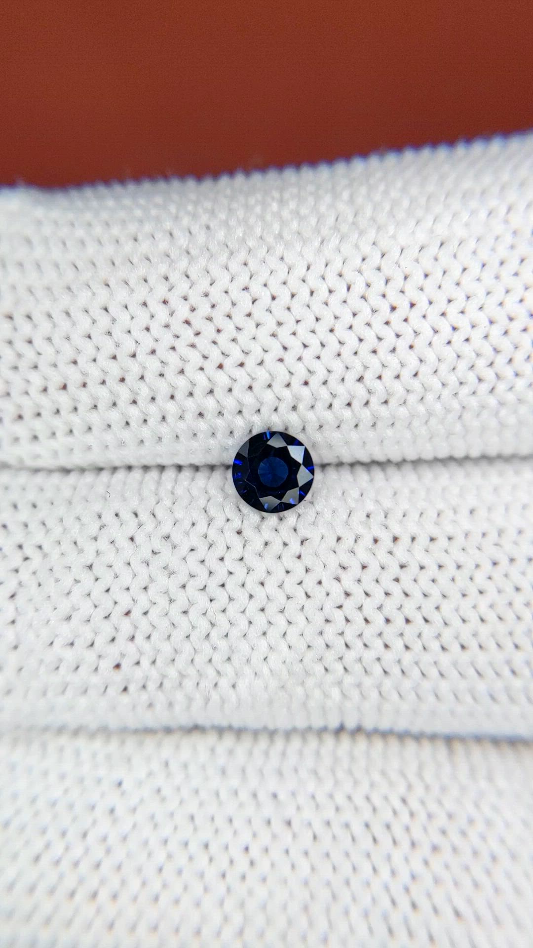0.33 Ct. Blue Sapphire from Ceylon (Sri Lanka) Size Video