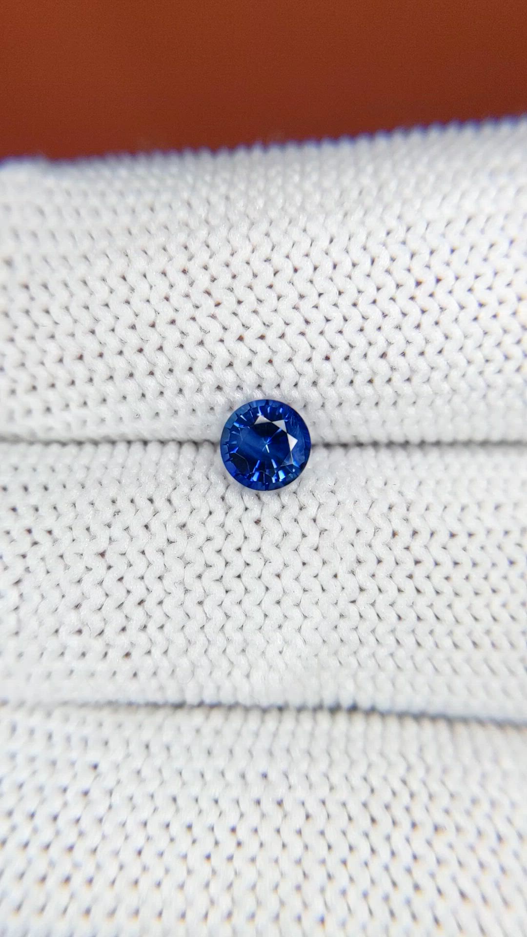 0.60 Ct. Blue Sapphire from Ceylon (Sri Lanka) Size Video