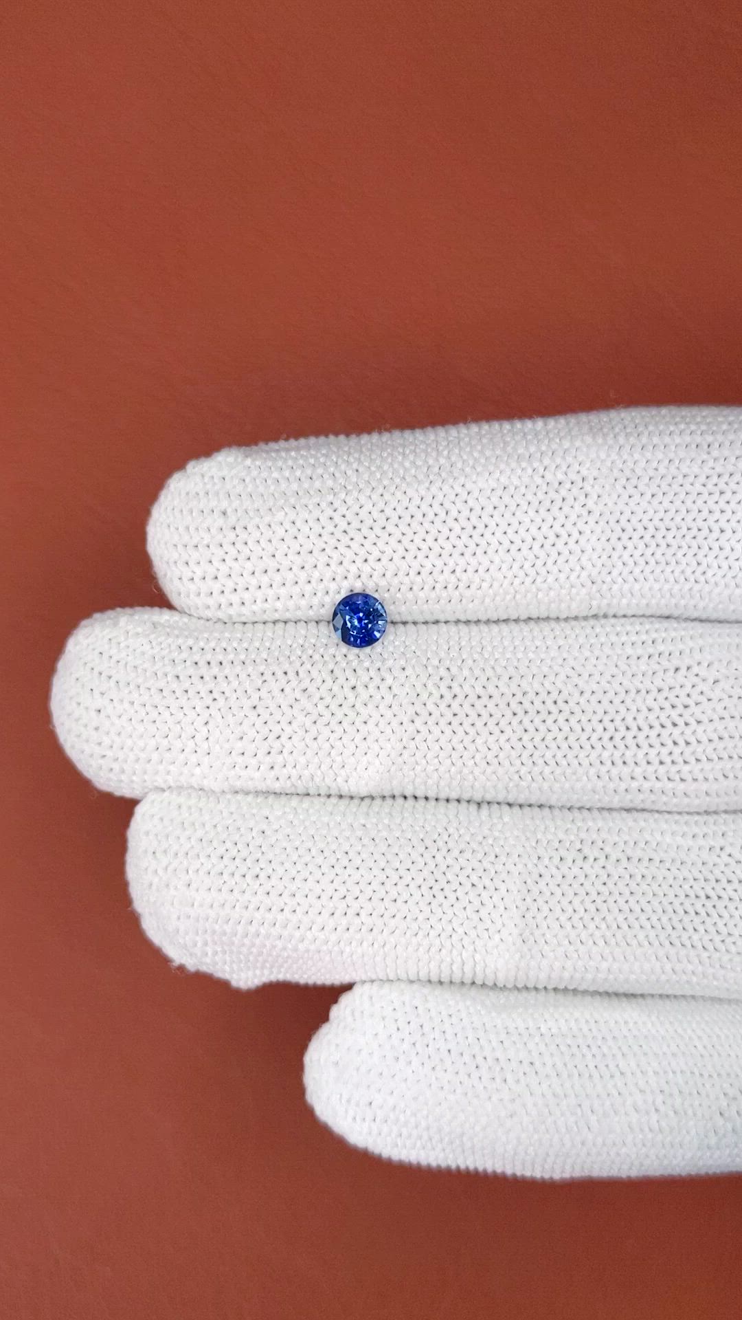 0.47 Ct. Blue Sapphire from Ceylon (Sri Lanka) Size Video
