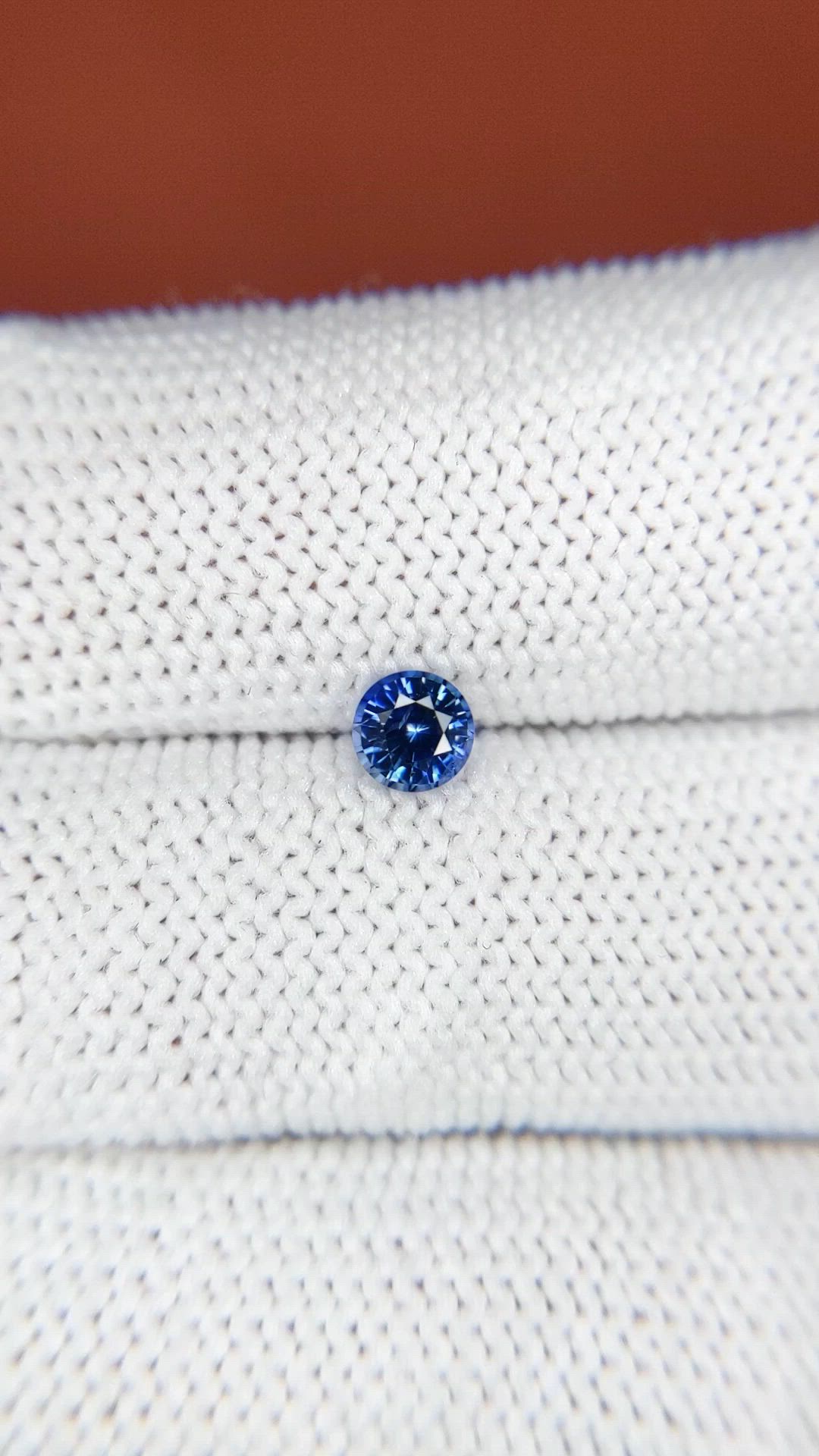 0.42 Ct. Blue Sapphire from Ceylon (Sri Lanka) Size Video