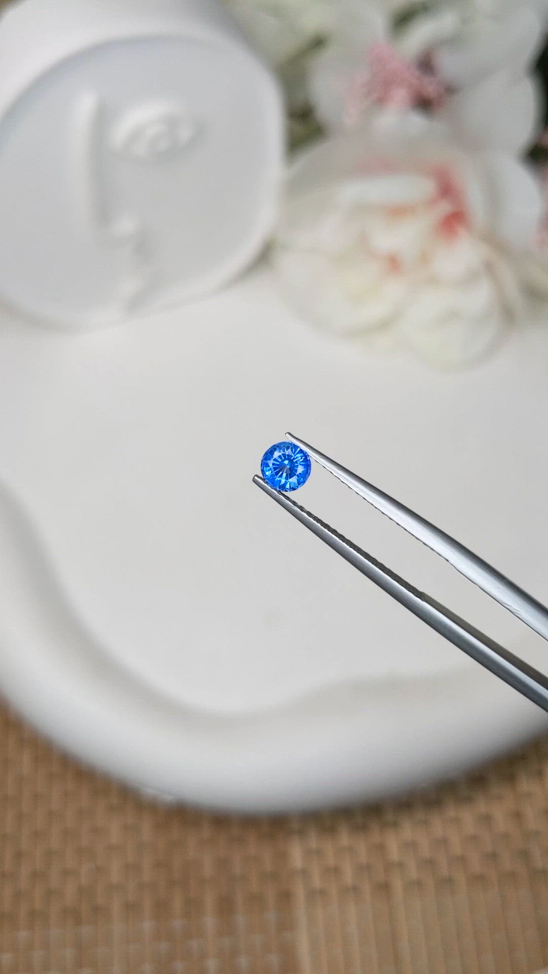 0.55 Ct. Blue Sapphire from Ceylon (Sri Lanka) Size Video