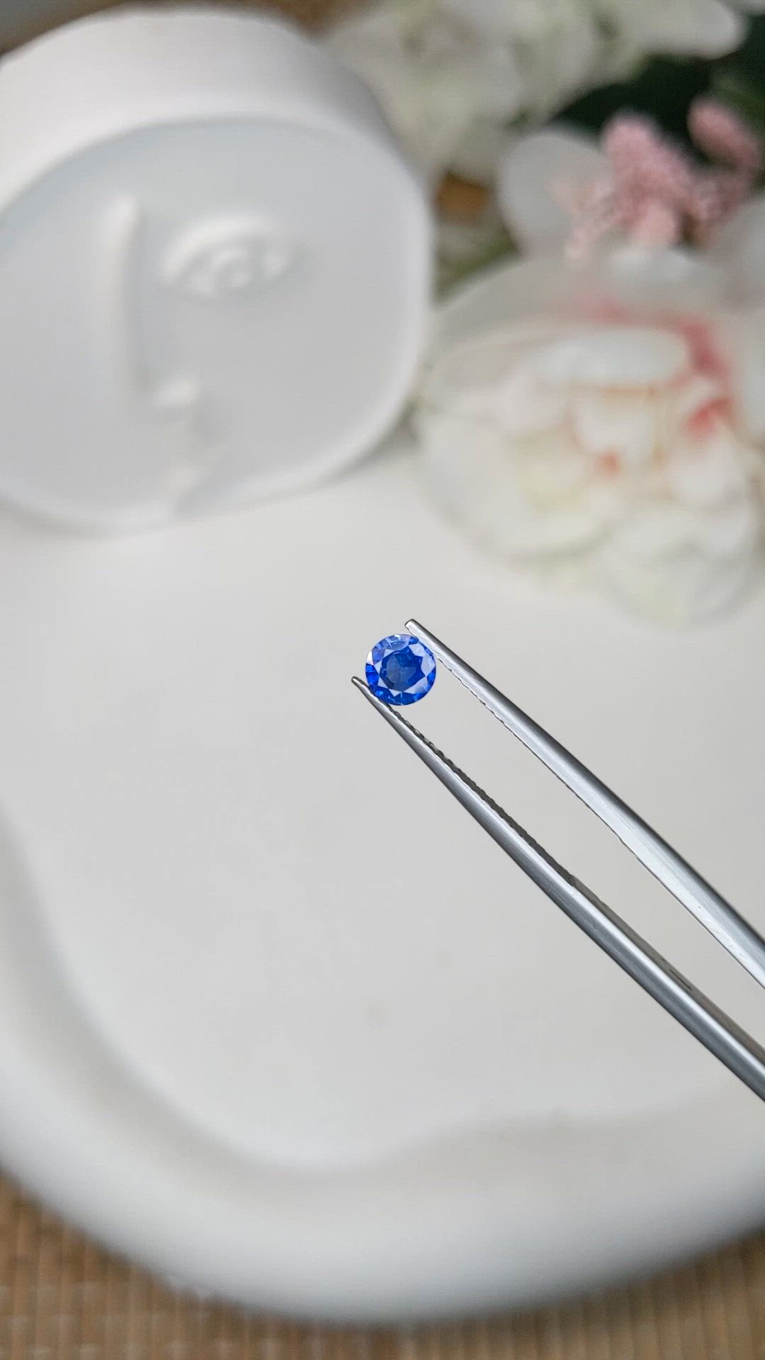 0.42 Ct. Blue Sapphire from Ceylon (Sri Lanka) Size Video