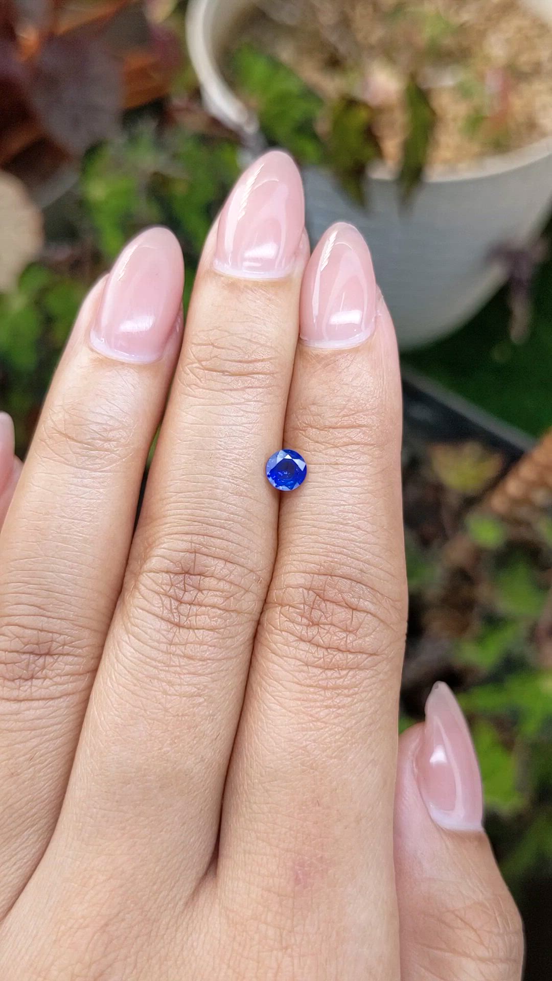 0.42 Ct. Blue Sapphire from Ceylon (Sri Lanka) Size Video