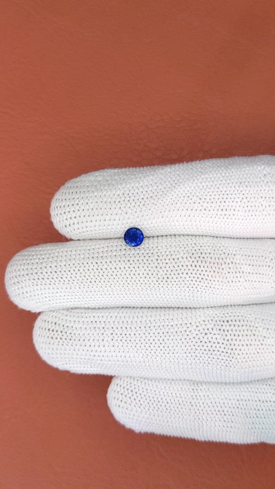0.46 Ct. Blue Sapphire from Ceylon (Sri Lanka) Size Video