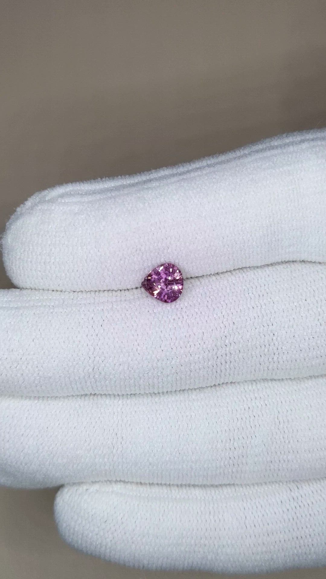 1.01 Ct. Pinkish Purple Sapphire from Ceylon (Sri Lanka) Size Video