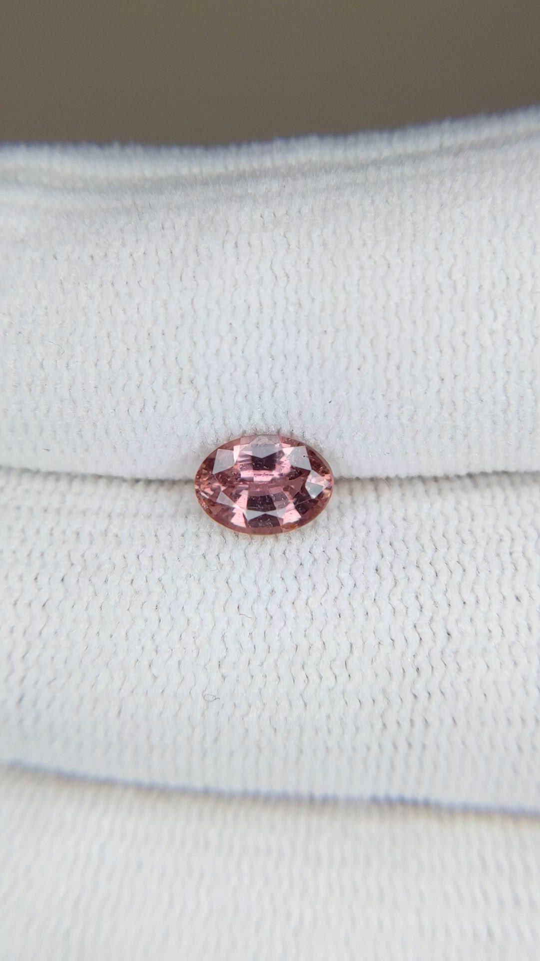 0.95 Ct. Reddish Pink Sapphire from Ceylon (Sri Lanka) Size Video