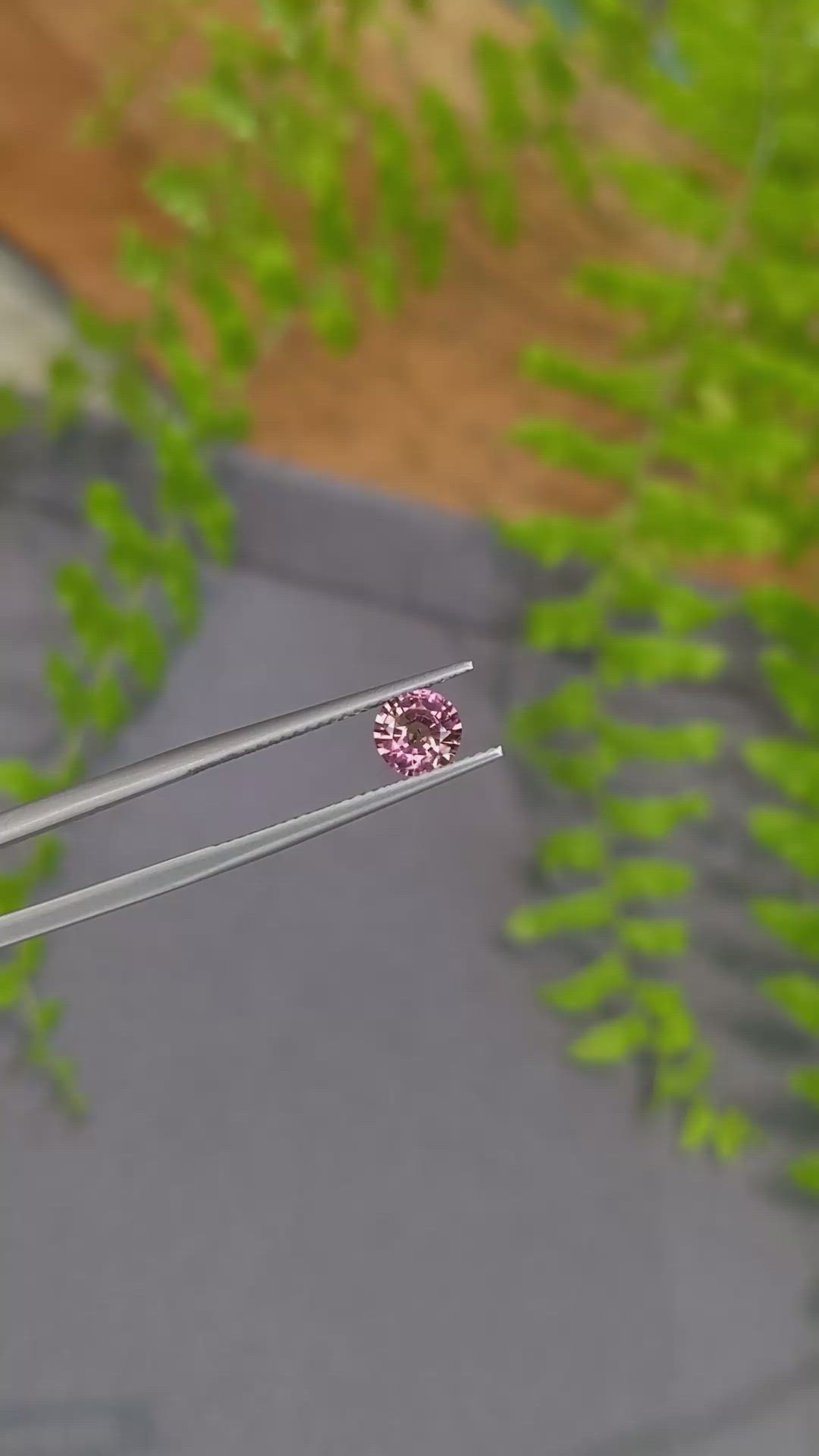 0.85 Ct. Pinkish Purple Sapphire from Ceylon (Sri Lanka) Size Video