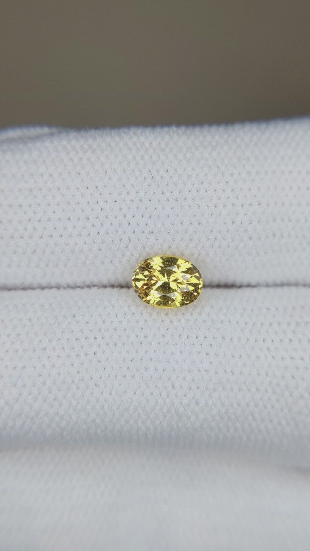 0.94 Ct. Yellow Sapphire from Ceylon (Sri Lanka) Size Video