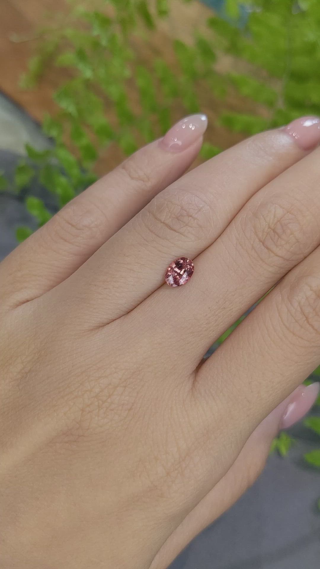 0.79 Ct. Pinkish Brown Sapphire from Ceylon (Sri Lanka) Size Video
