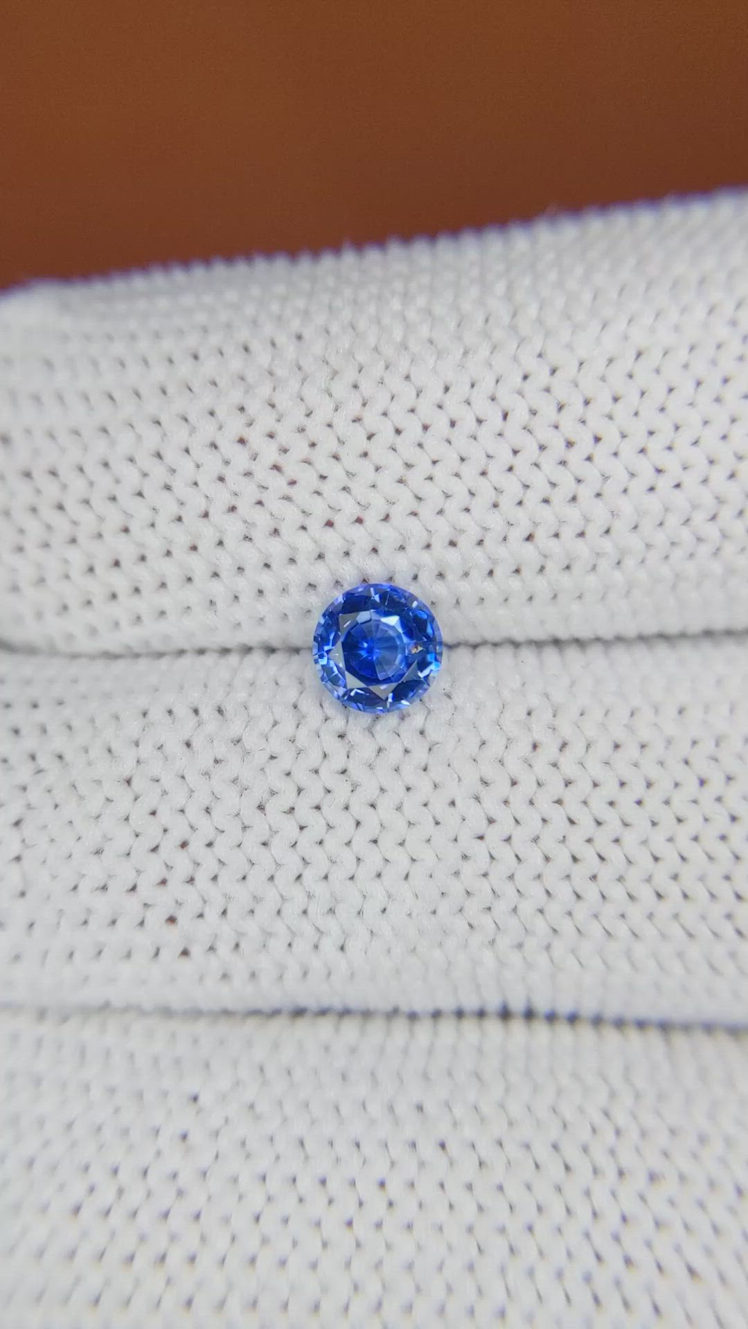 0.63 Ct. Blue Sapphire from Ceylon (Sri Lanka) Size Video