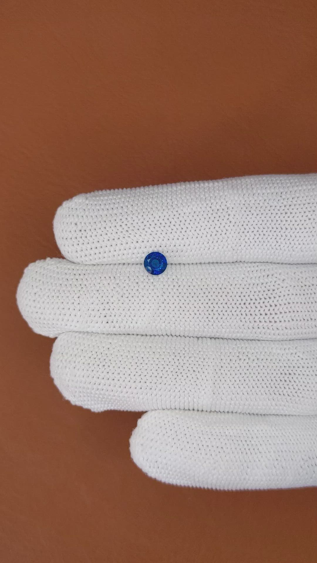 0.54 Ct. Blue Sapphire from Ceylon (Sri Lanka) Size Video