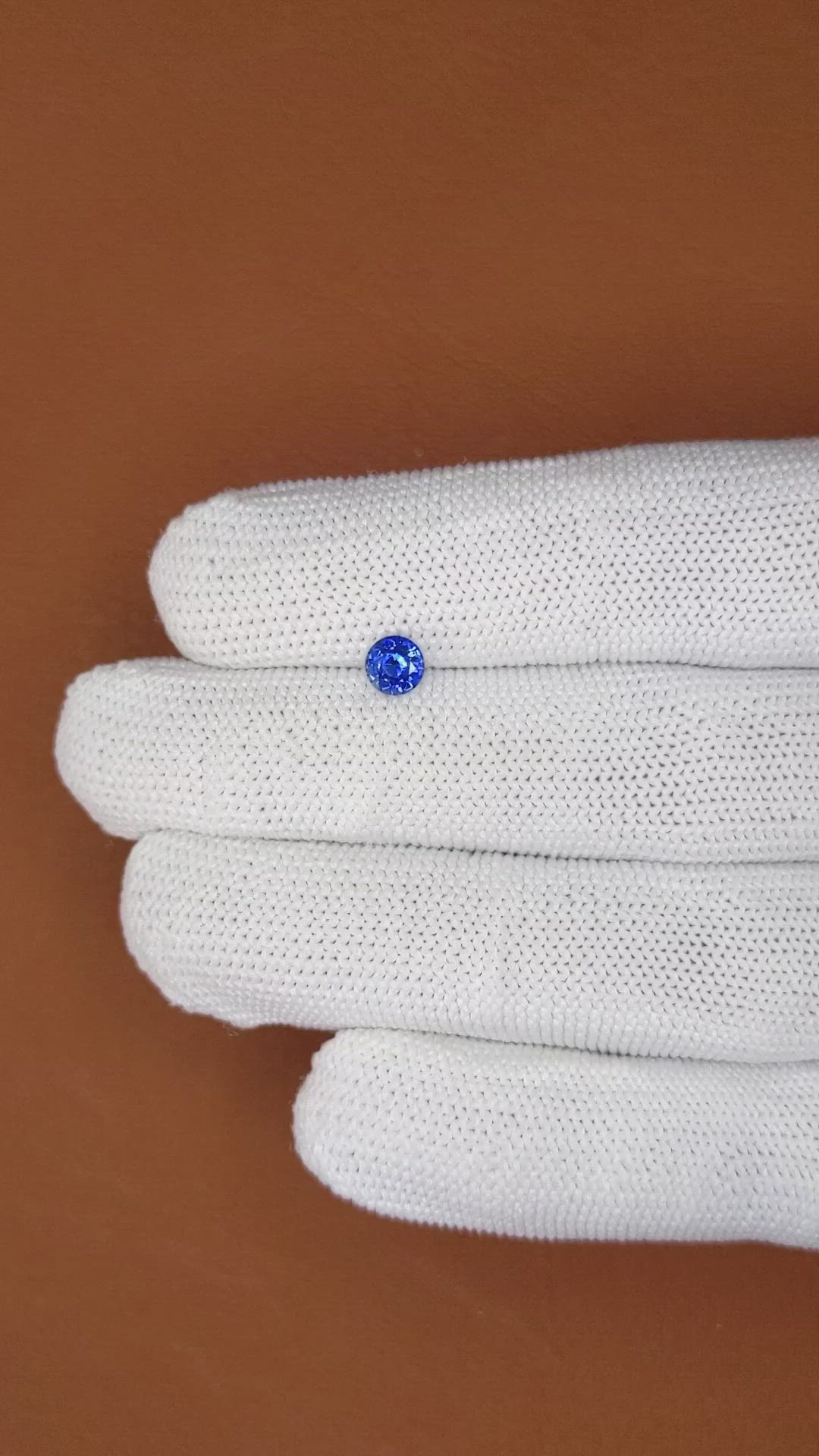 0.54 Ct. Blue Sapphire from Ceylon (Sri Lanka) Size Video