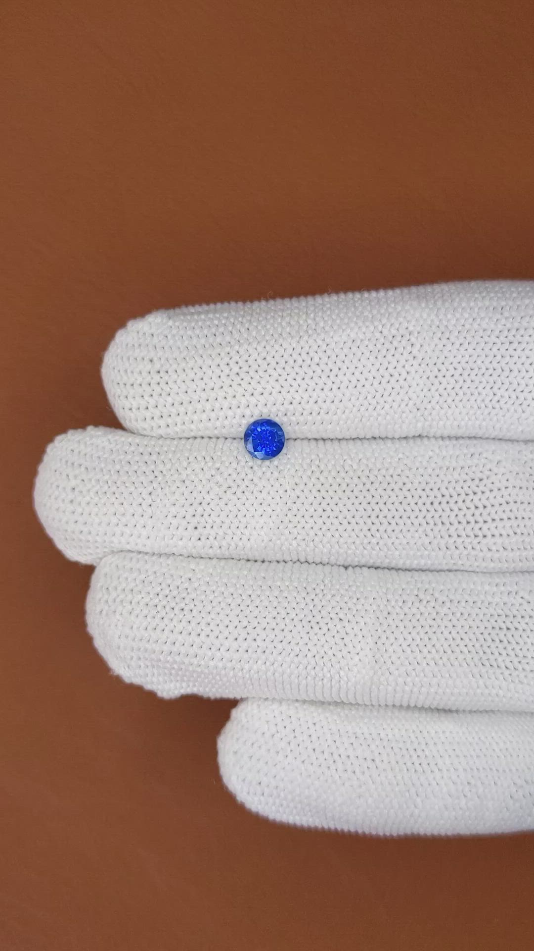 0.58 Ct. Blue Sapphire from Ceylon (Sri Lanka) Size Video