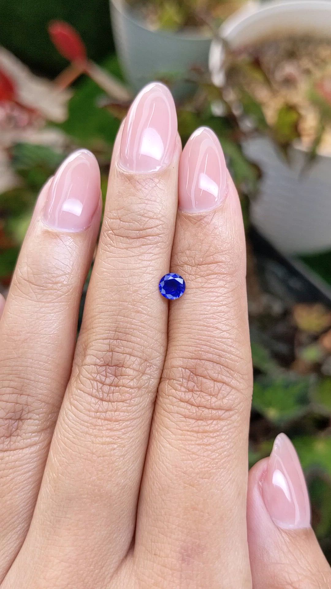0.41 Ct. Blue Sapphire from Ceylon (Sri Lanka) Size Video