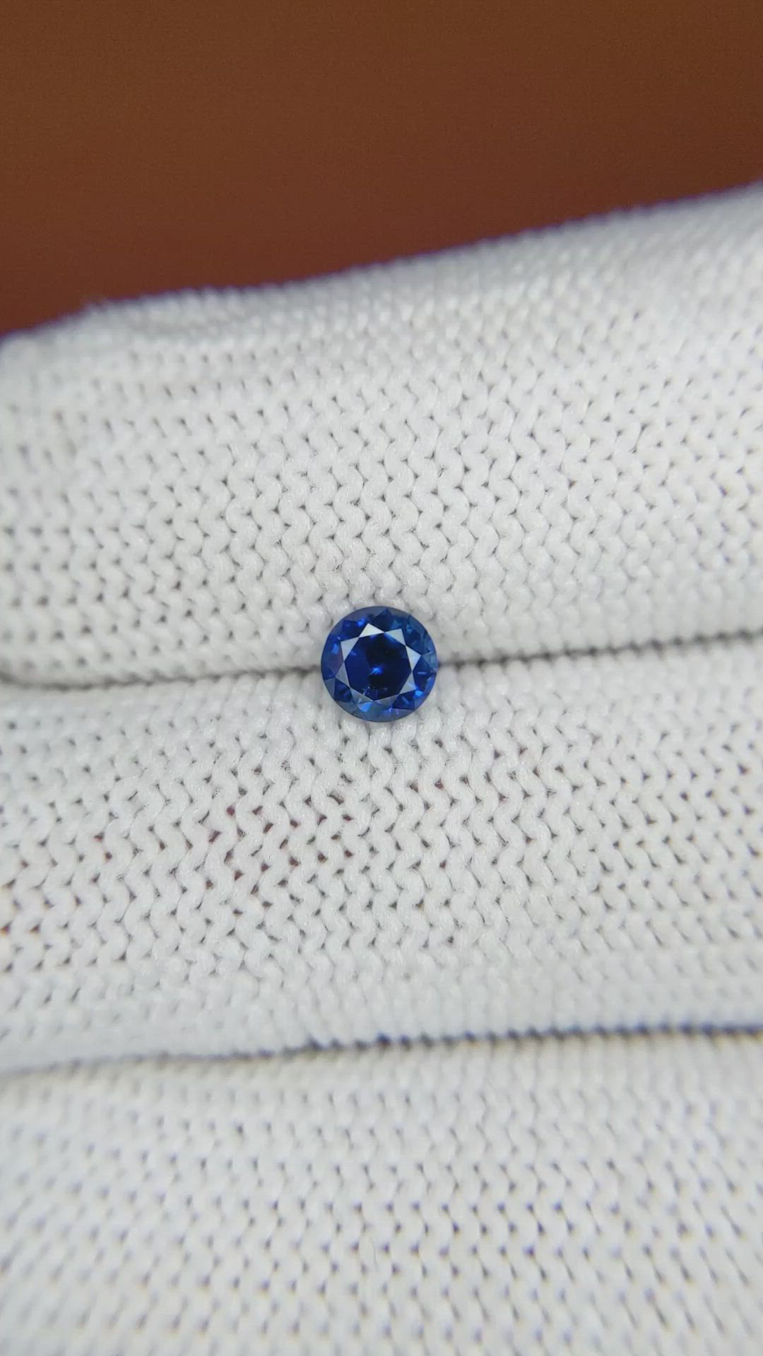 0.43 Ct. Blue Sapphire from Ceylon (Sri Lanka) Size Video