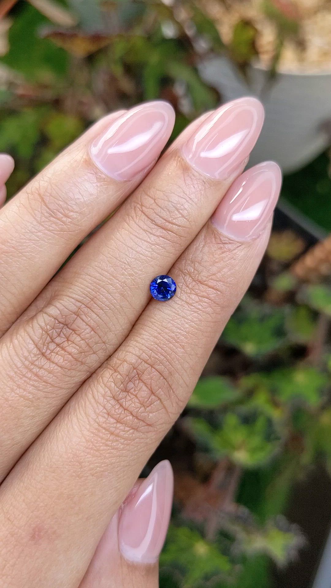0.43 Ct. Blue Sapphire from Ceylon (Sri Lanka) Size Video