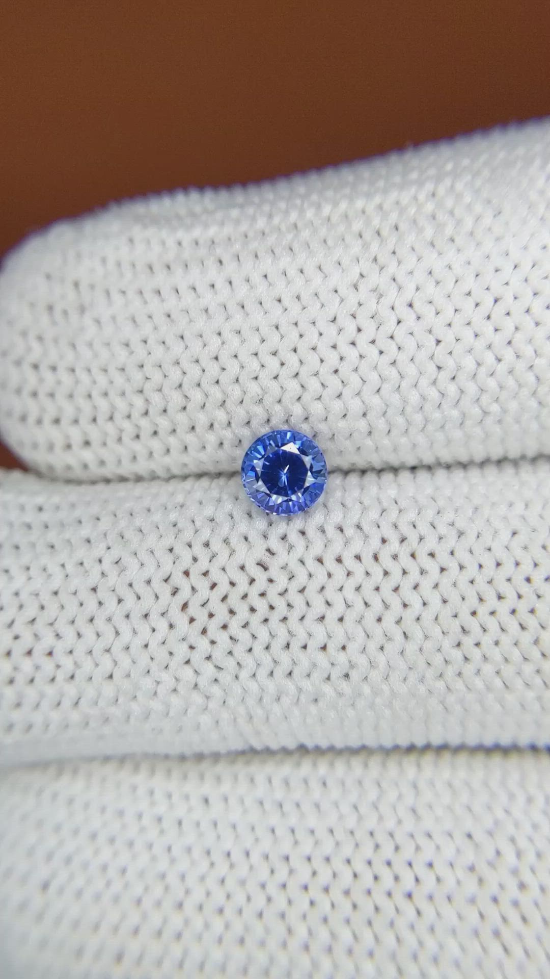 0.53 Ct. Blue Sapphire from Ceylon (Sri Lanka) Size Video