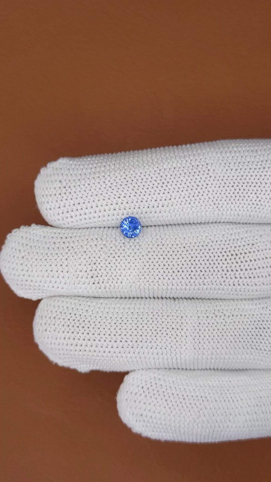 0.51 Ct. Blue Sapphire from Ceylon (Sri Lanka) Size Video