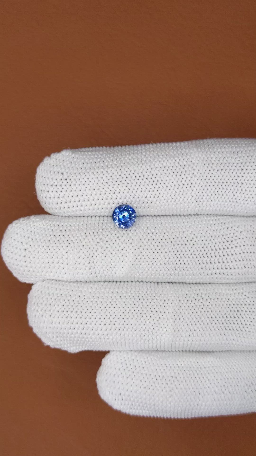 0.81 Ct. Blue Sapphire from Ceylon (Sri Lanka) Size Video