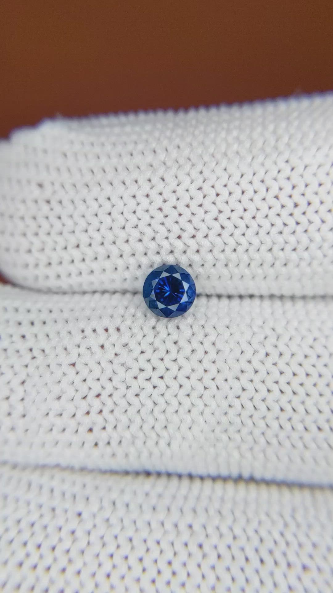 0.51 Ct. Blue Sapphire from Ceylon (Sri Lanka) Size Video