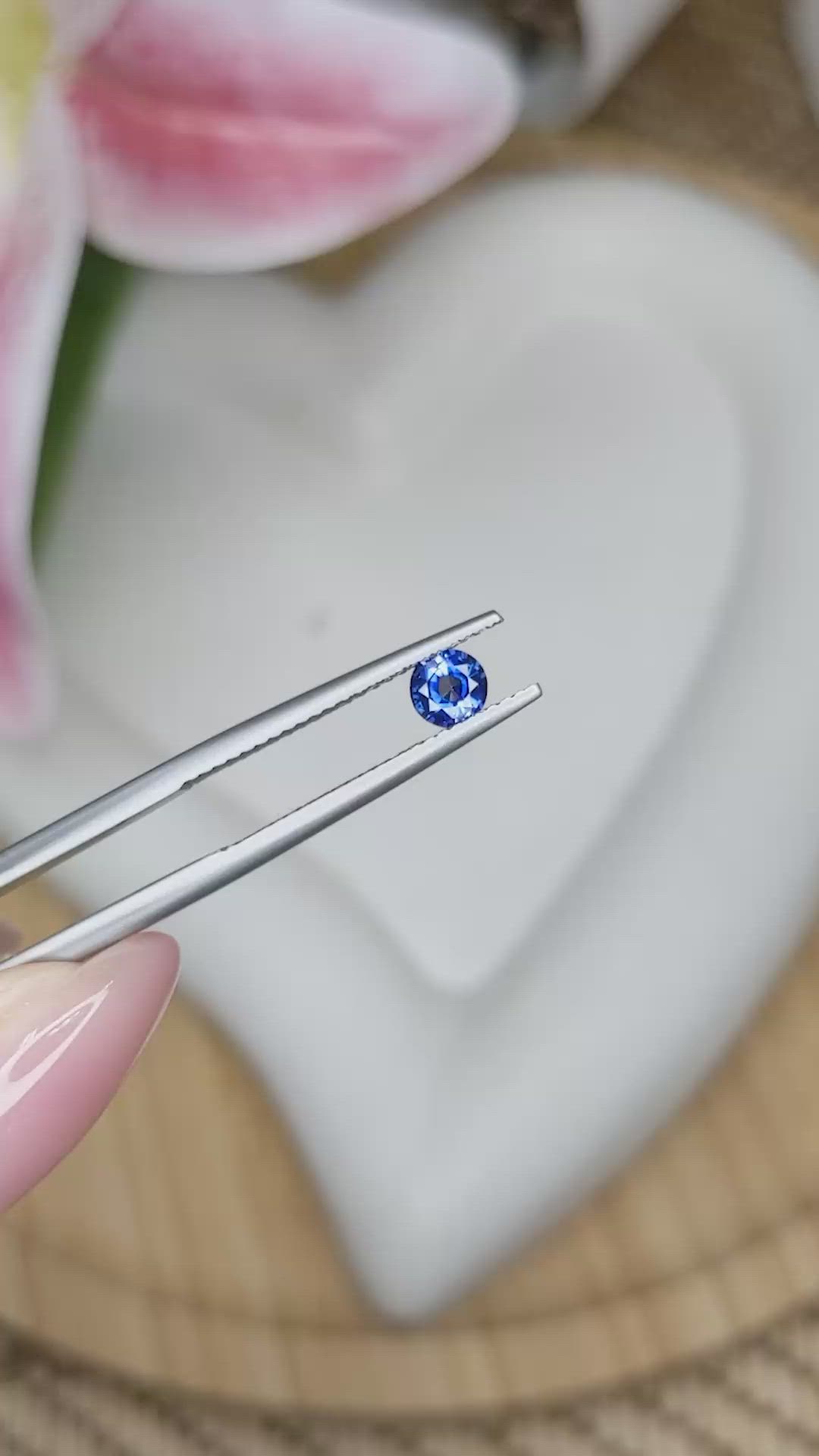 0.35 Ct. Blue Sapphire from Ceylon (Sri Lanka) Size Video