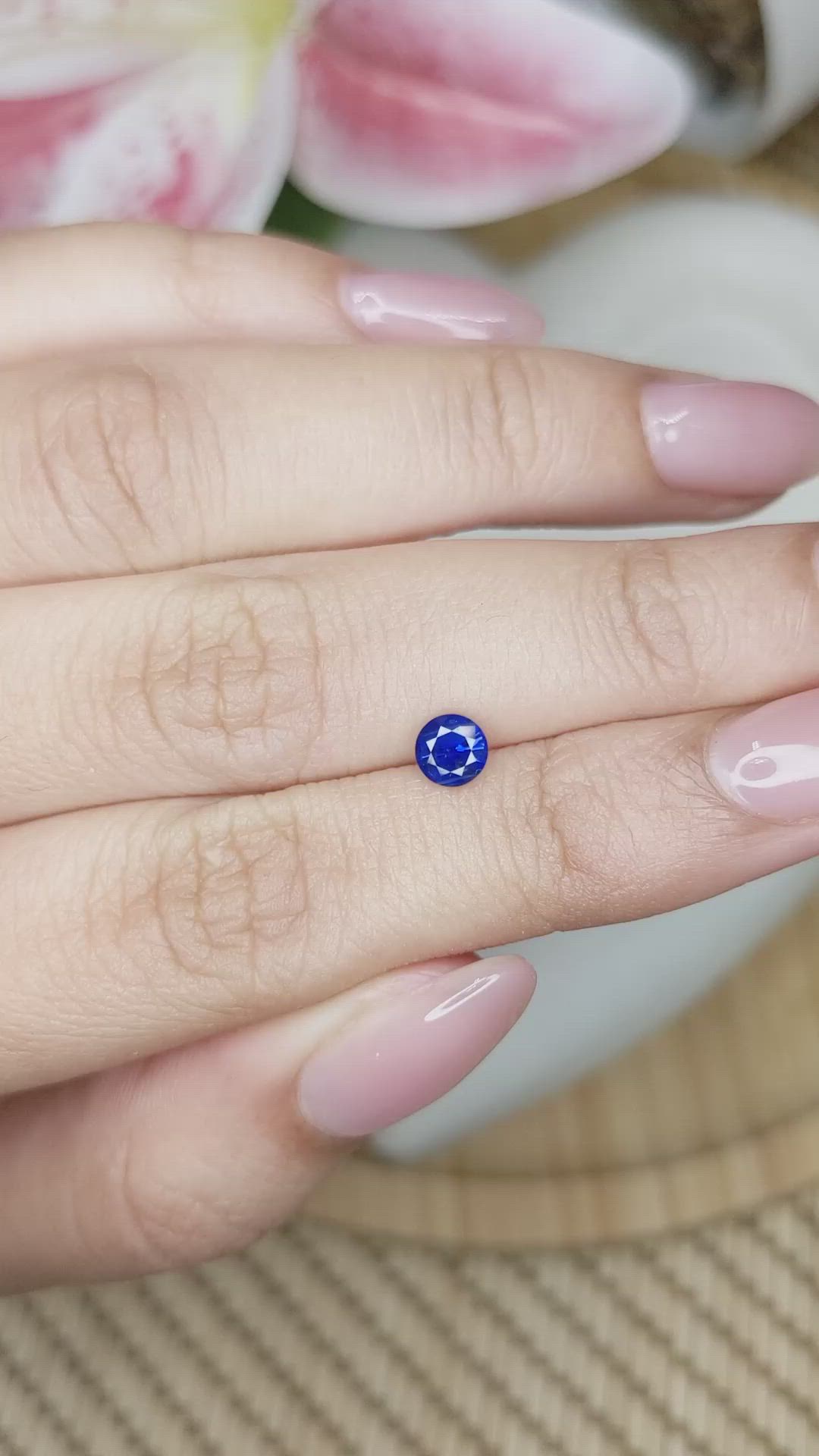 0.56 Ct. Blue Sapphire from Ceylon (Sri Lanka) Size Video