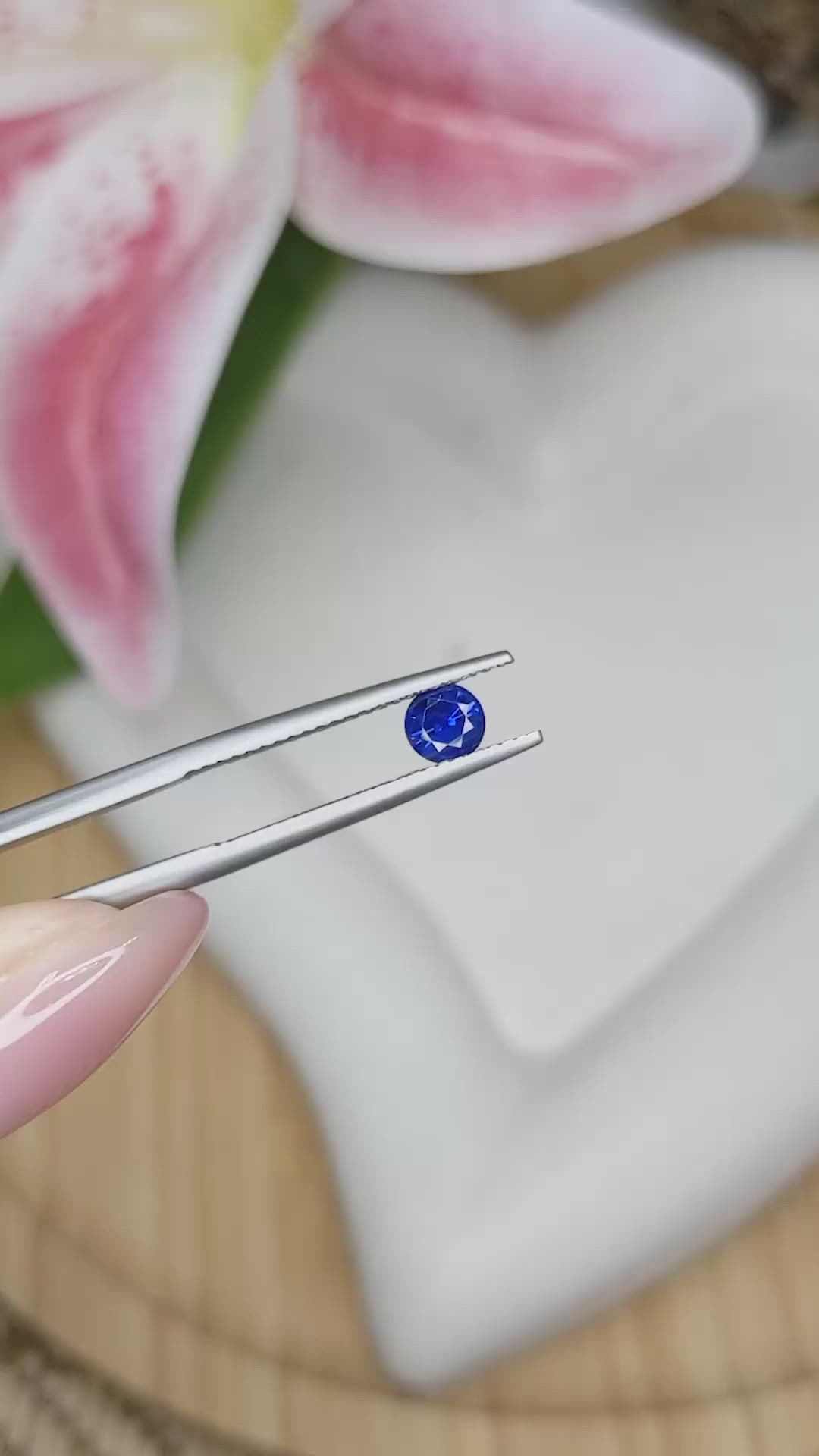 0.56 Ct. Blue Sapphire from Ceylon (Sri Lanka) Size Video