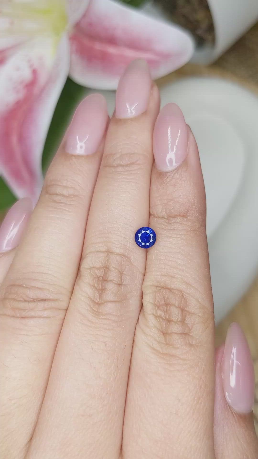 0.56 Ct. Blue Sapphire from Ceylon (Sri Lanka) Size Video