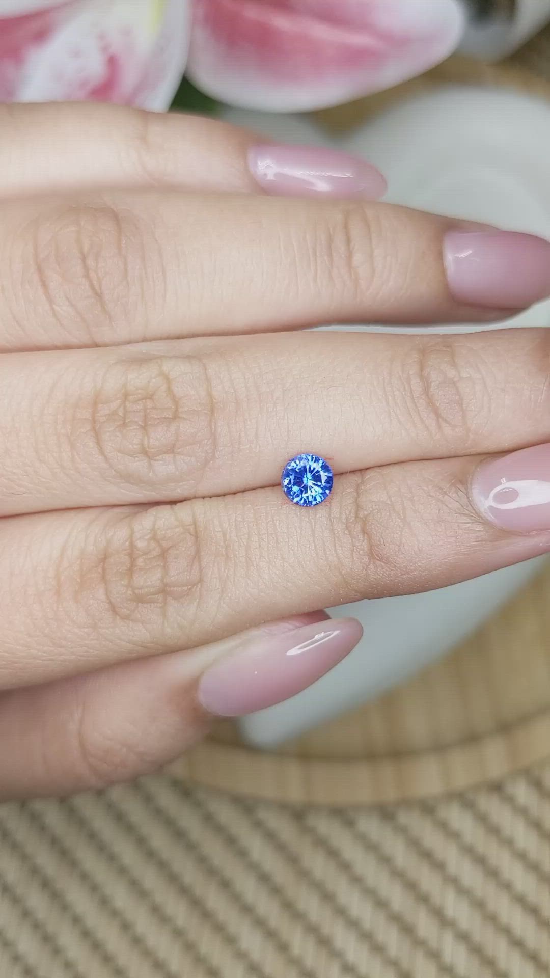 0.65 Ct. Blue Sapphire from Ceylon (Sri Lanka) Size Video