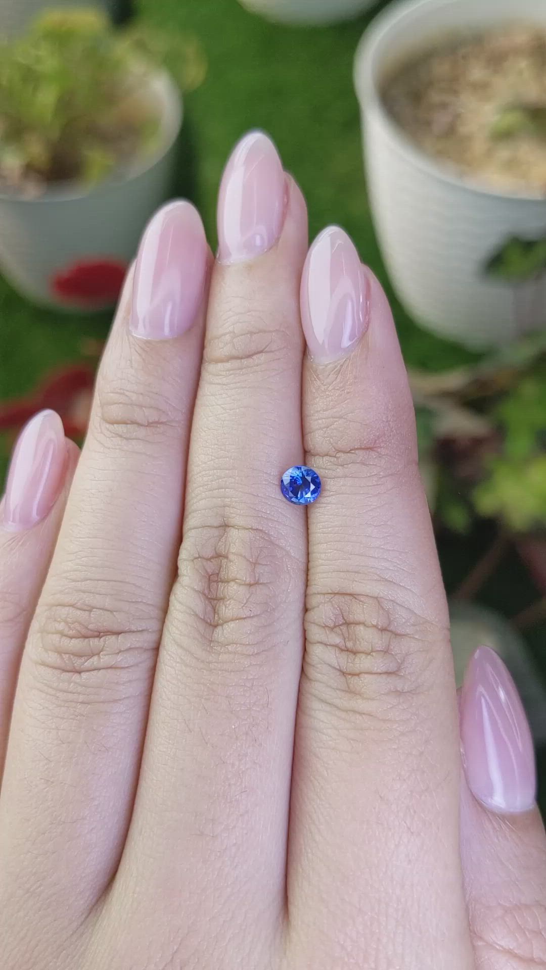 0.50 Ct. Blue Sapphire from Ceylon (Sri Lanka) Size Video
