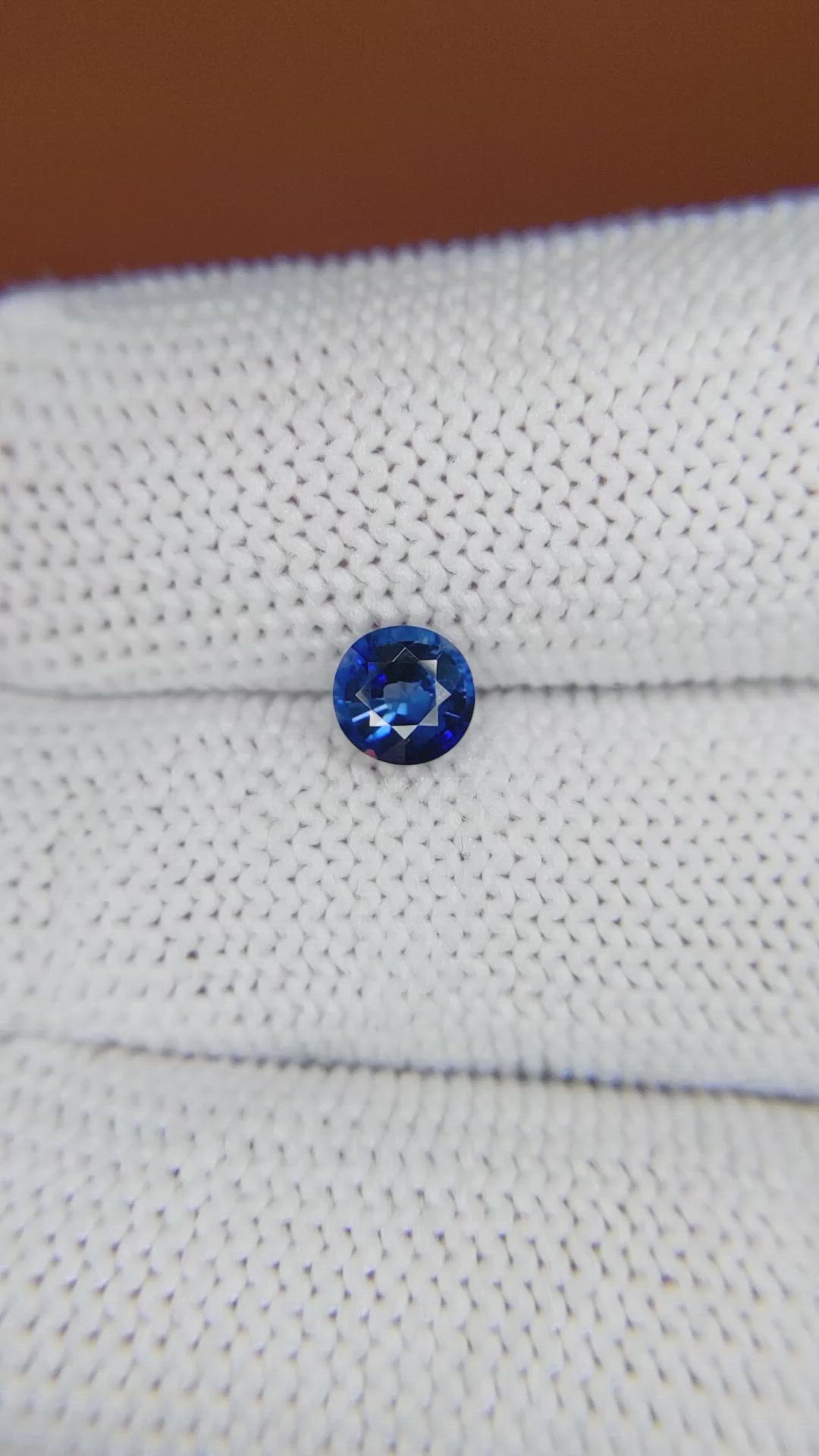0.74 Ct. Blue Sapphire from Ceylon (Sri Lanka) Size Video