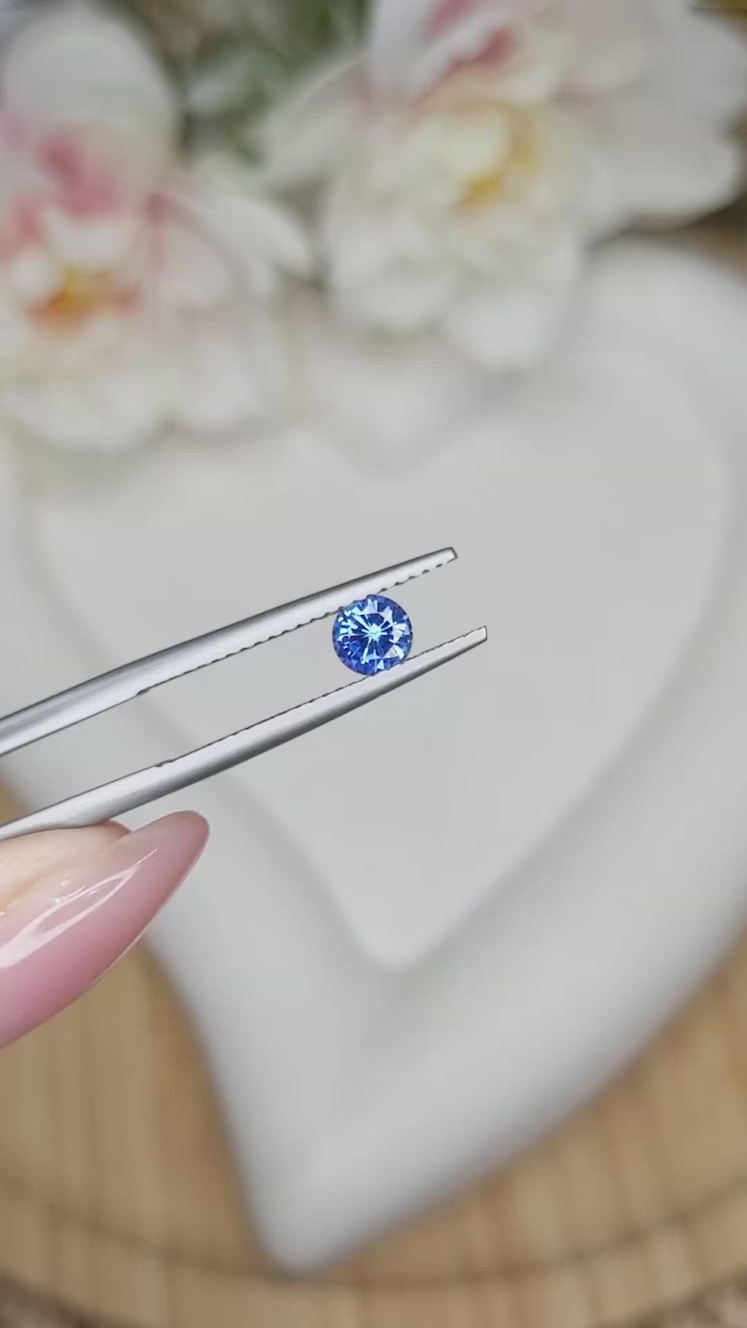 0.45 Ct. Blue Sapphire from Ceylon (Sri Lanka) Size Video