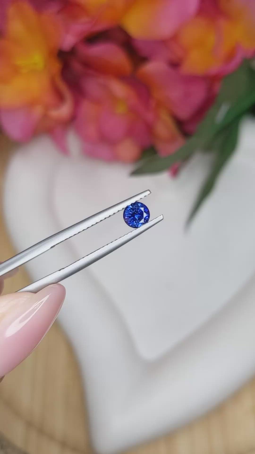 0.50 Ct. Blue Sapphire from Ceylon (Sri Lanka) Size Video