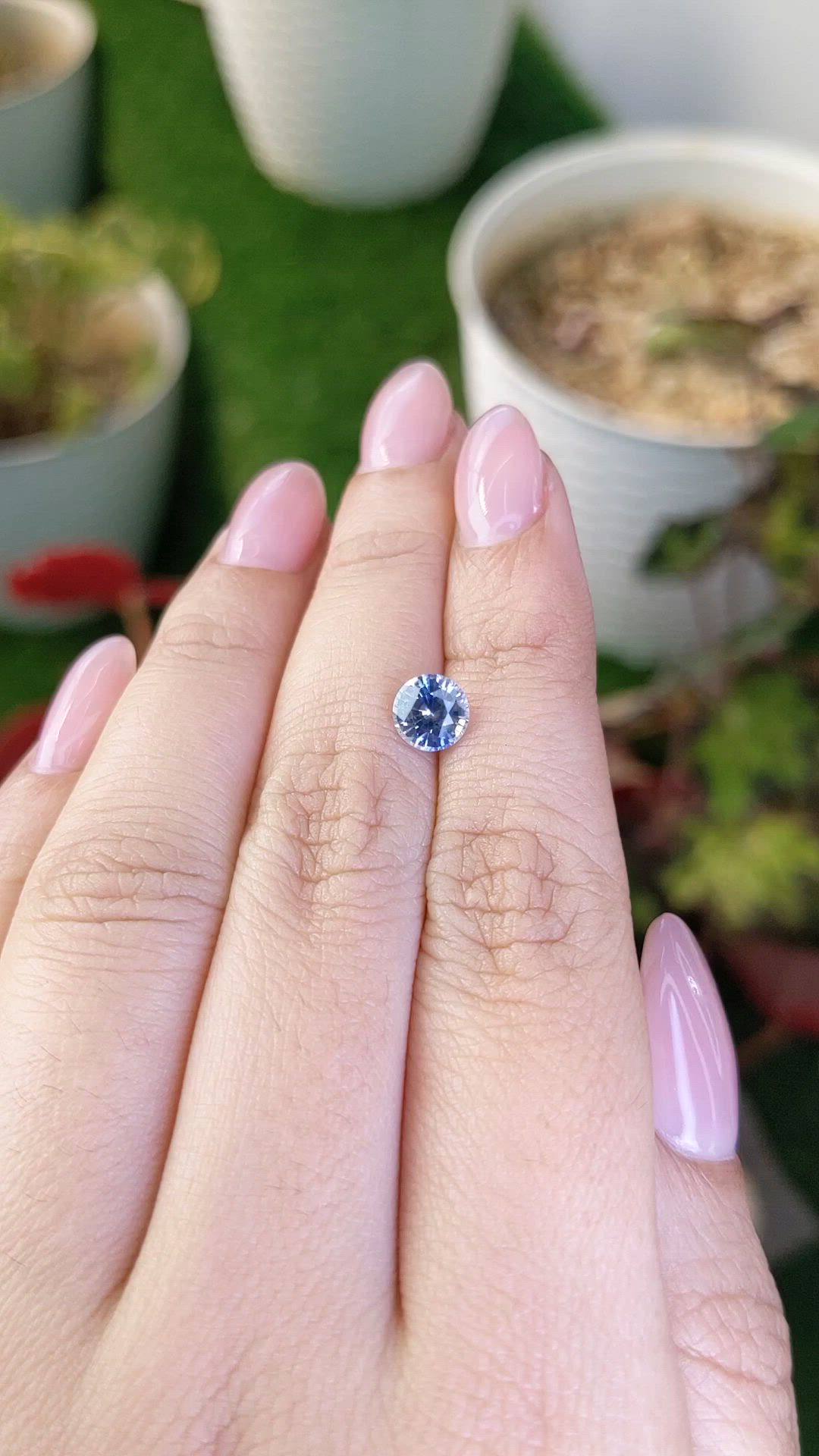 1.27 Ct. Bi Color / Parti Sapphire from Ceylon (Sri Lanka) Size Video