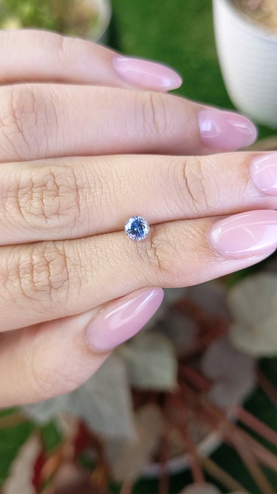 0.59 Ct. Bi Color / Parti Sapphire from Ceylon (Sri Lanka) Size Video