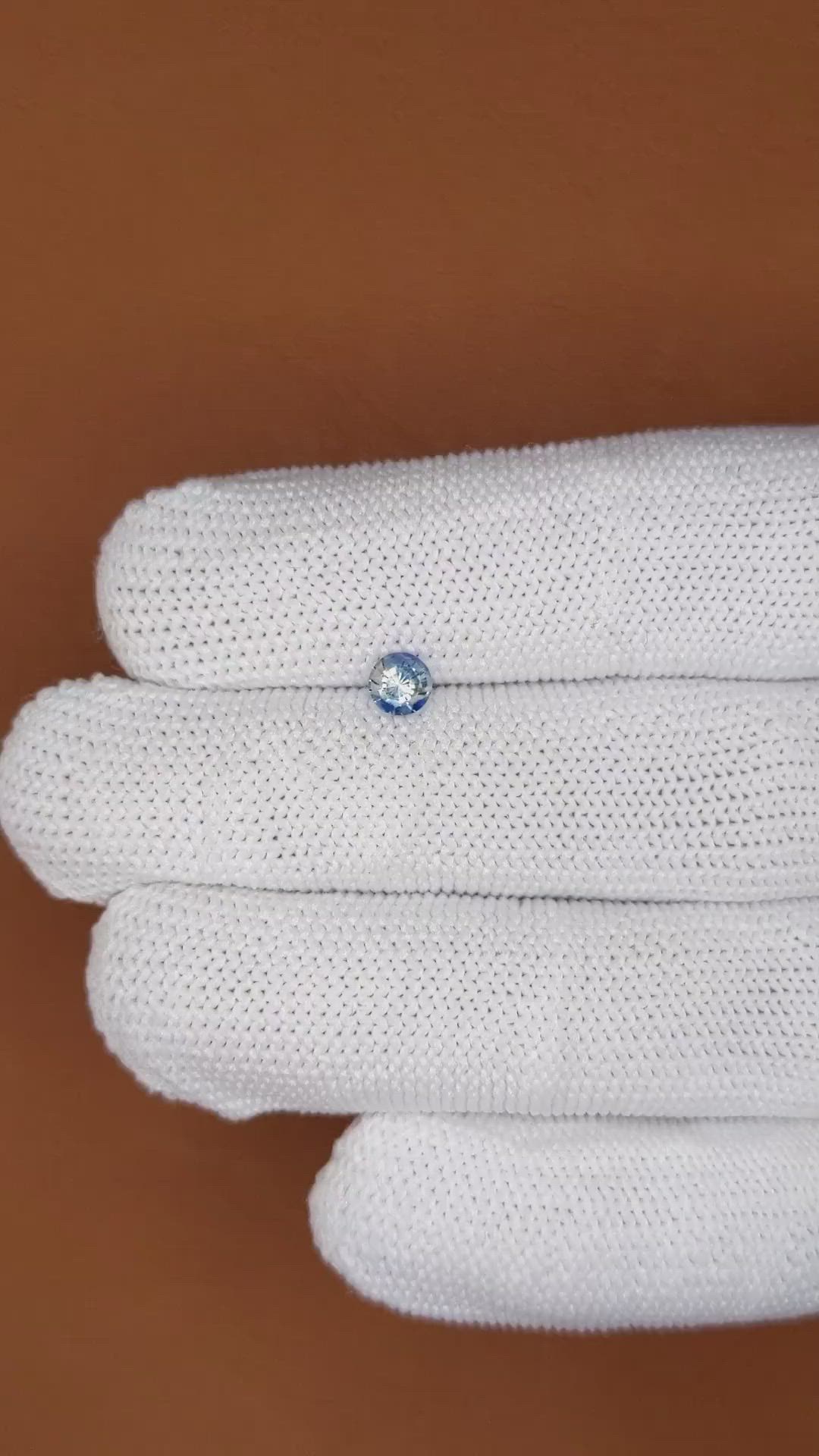 0.46 Ct. Bi Color / Parti Sapphire from Ceylon (Sri Lanka) Size Video