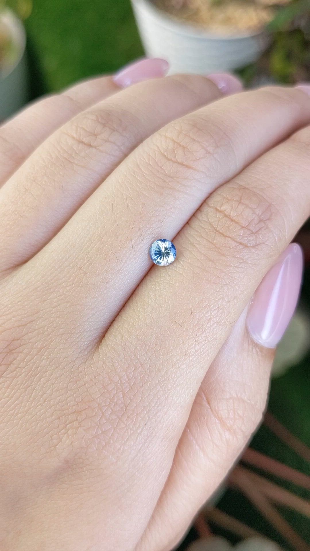 0.46 Ct. Bi Color / Parti Sapphire from Ceylon (Sri Lanka) Size Video