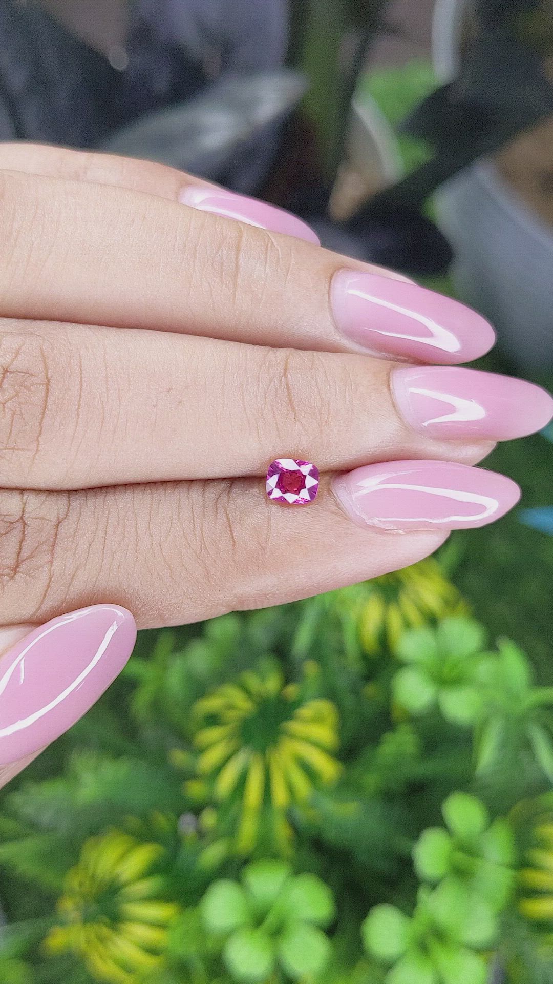 0.57 Ct. Purplish Pink Sapphire from Ceylon (Sri Lanka) Size Video