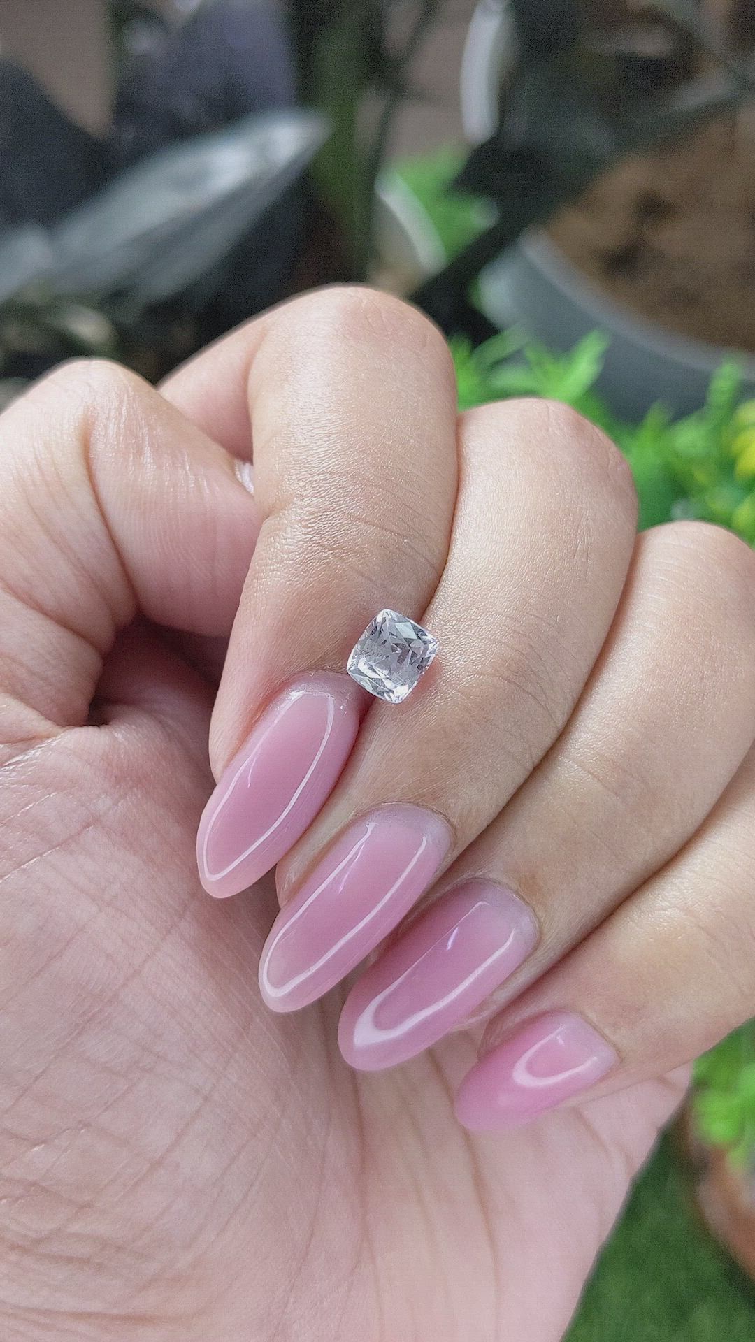 1.08 Ct. White Sapphire from Ceylon (Sri Lanka) Size Video