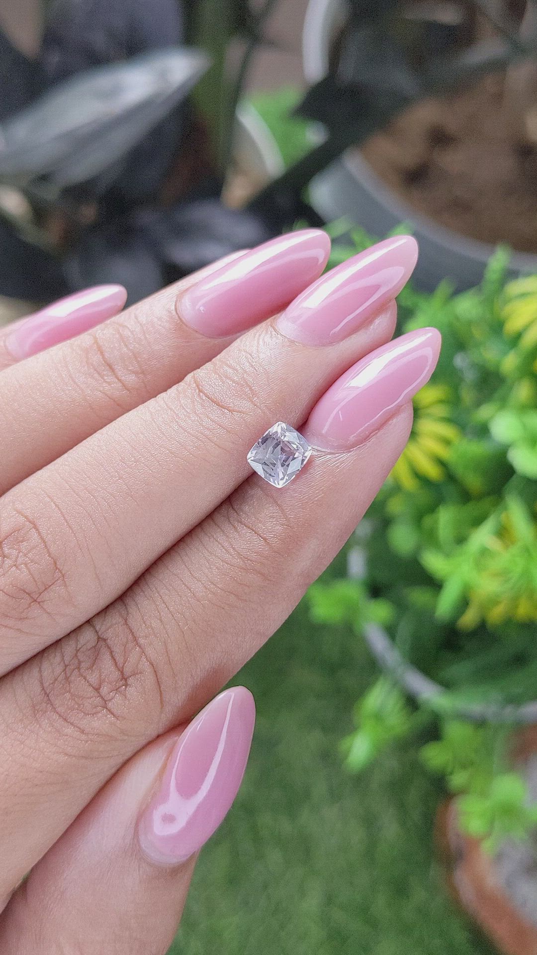 1.08 Ct. White Sapphire from Ceylon (Sri Lanka) Size Video