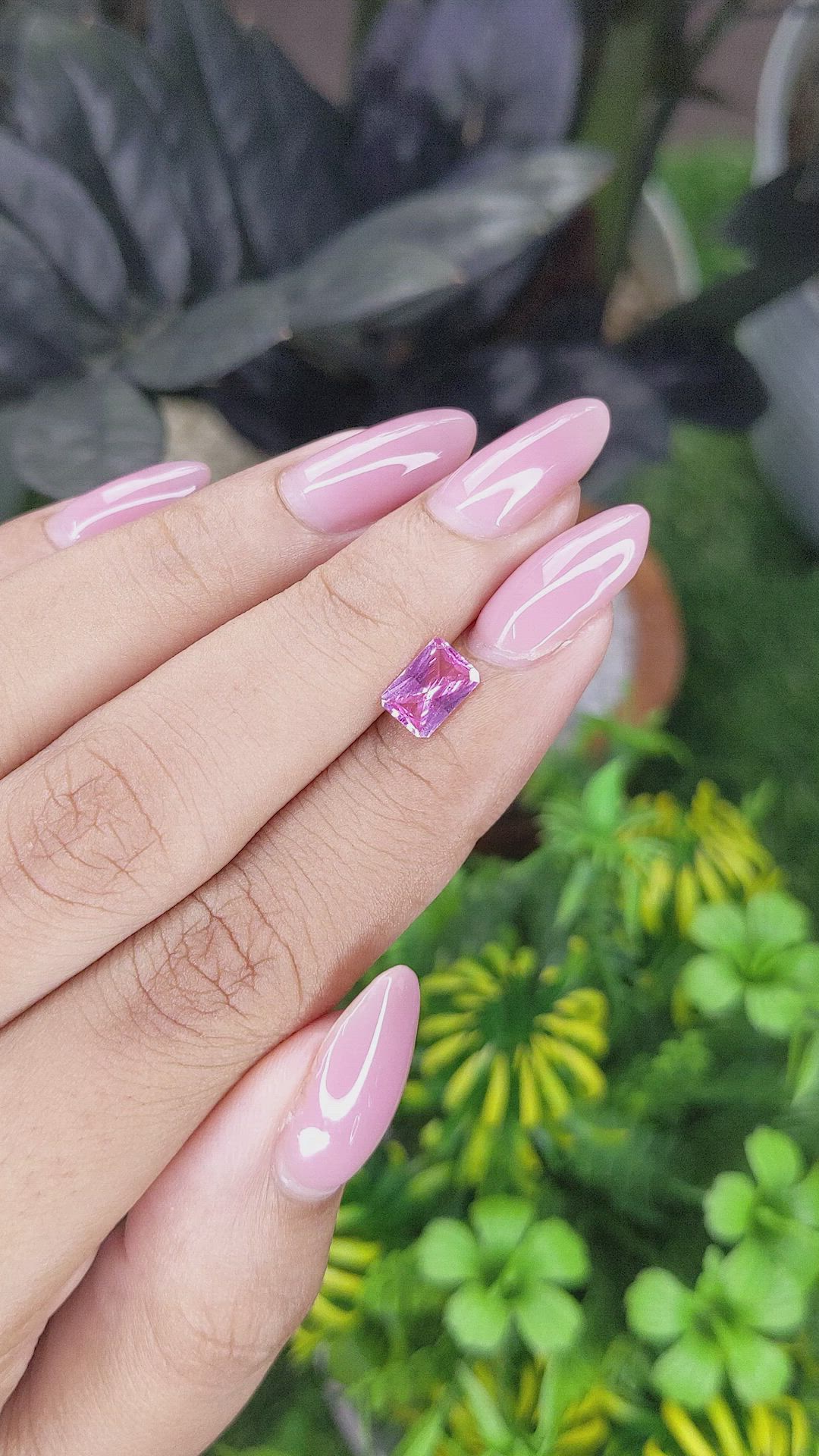 1.01 Ct. Pink Sapphire from Ceylon (Sri Lanka) Size Video