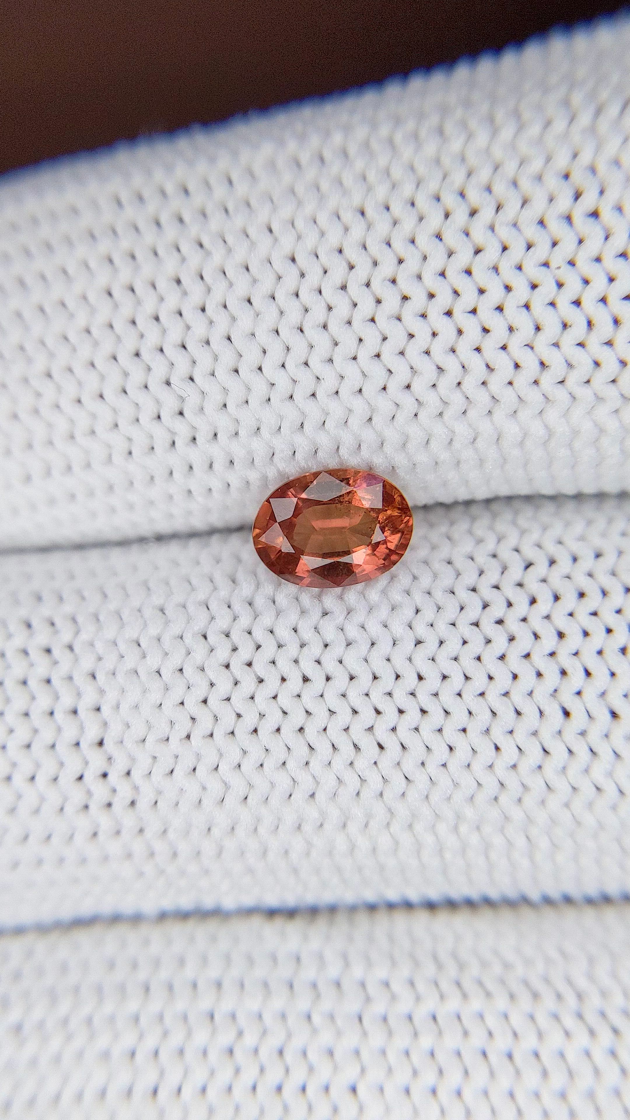 0.87 Ct. Padparadscha Sapphire from Tanzania Size Video