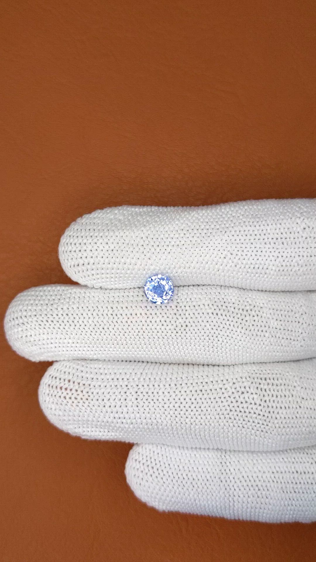 1.09 Ct. Blue Sapphire from Ceylon (Sri Lanka) Size Video