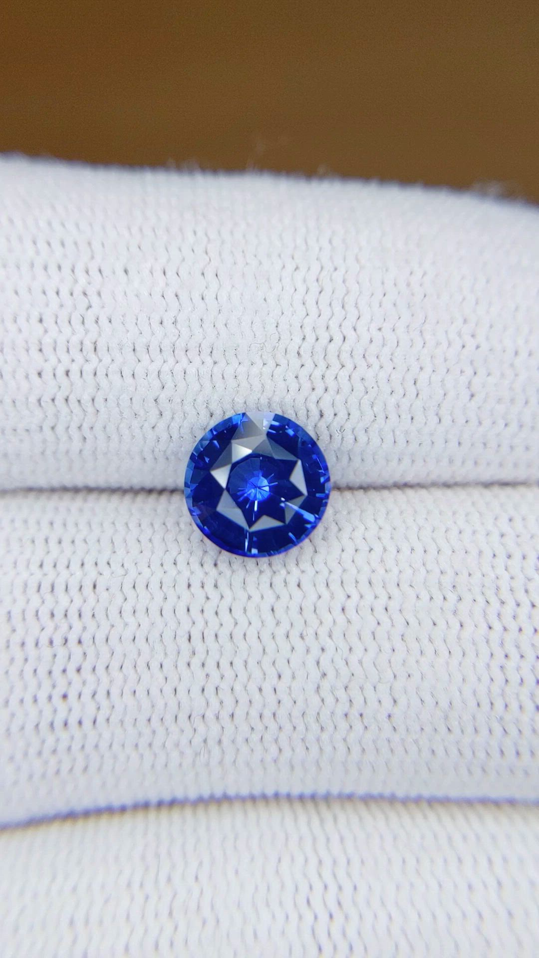 2.09 Ct. Blue Sapphire from Ceylon (Sri Lanka) Size Video