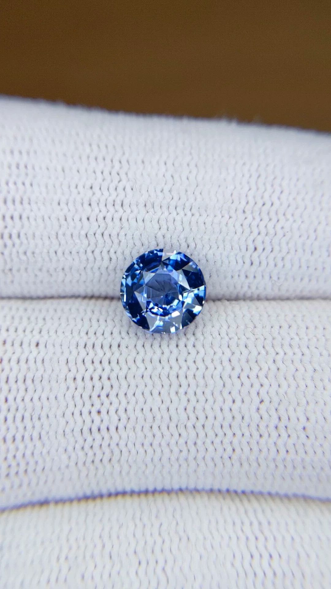 2.04 Ct. Blue Sapphire from Ceylon (Sri Lanka) Size Video