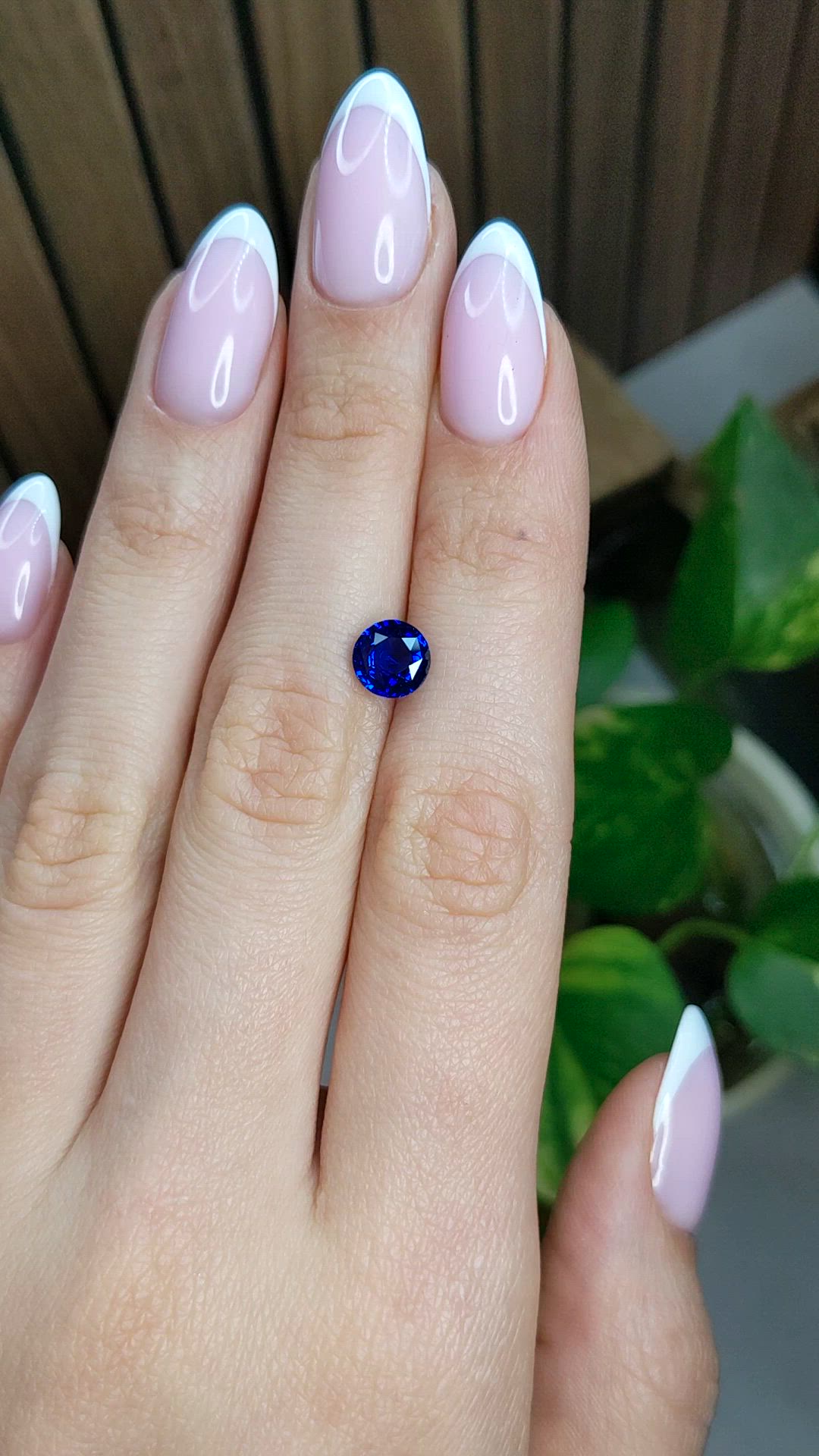2.01 Ct. Blue Sapphire from Ceylon (Sri Lanka) Size Video